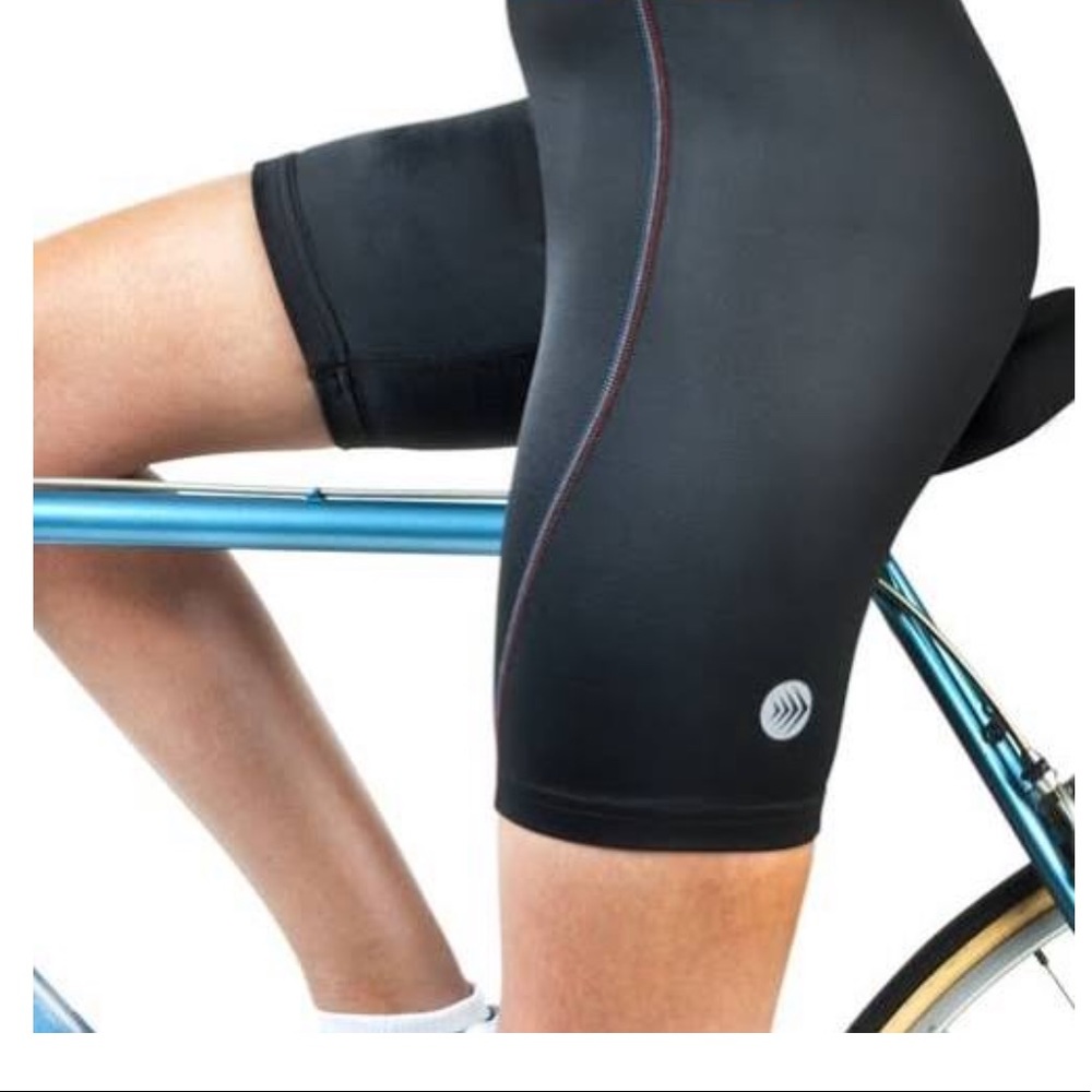 AeroTech Women’s All American Cycling shorts